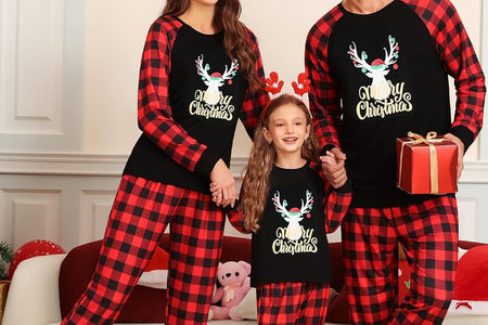Christmas Pajamas Sets for Family Christmas Pjs Women Men Kid Sleepwear Holiday Festival Loungewear